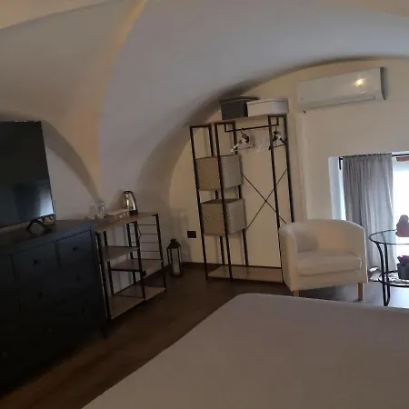 Zagaro House *